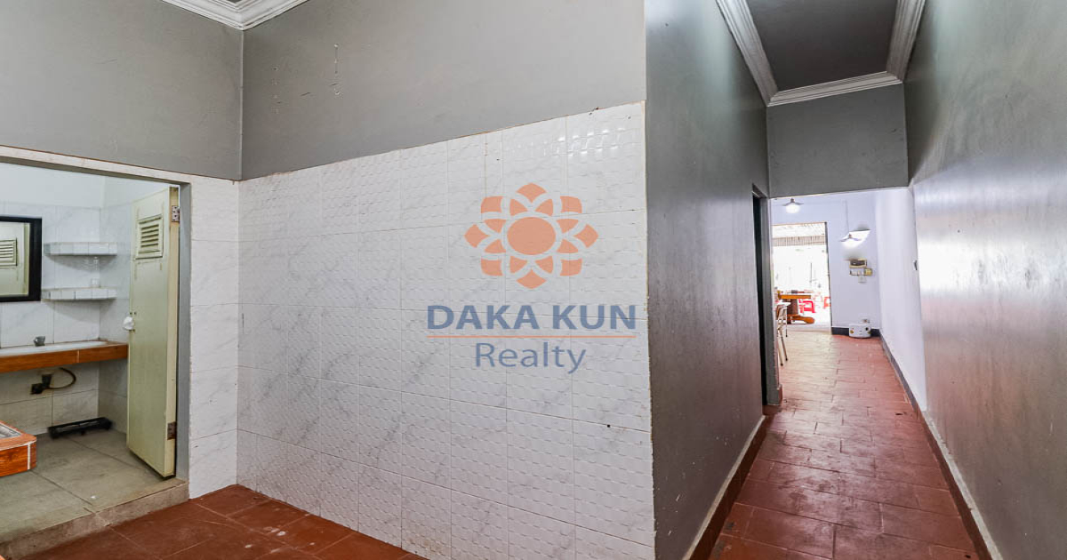 Business for Sale - Restaurant in Siem Reap City, near USEA