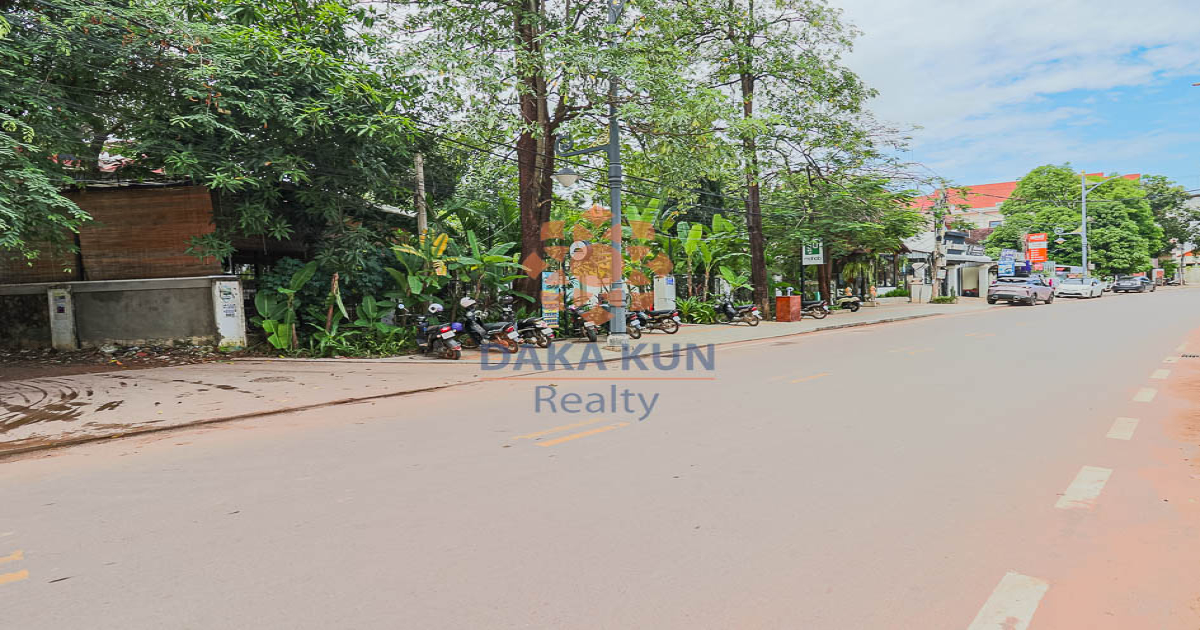 Apartment Building for Sale in Siem Reap​ City, near Riverside