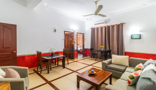 2 Bedrooms Apartment for Rent with Pool in Krong Siem Reap-Sala Kamreuk