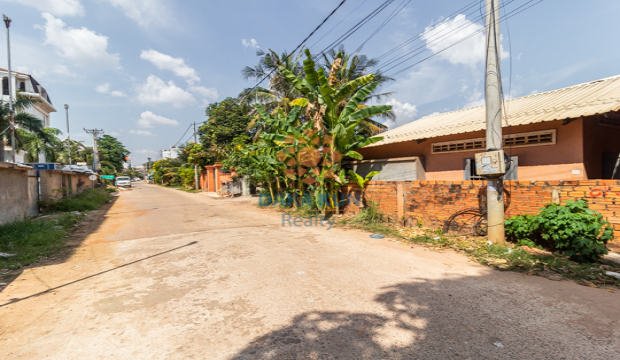 5 Bedrooms House for Rent in Krong Siem Reap-Sala Kamreuk