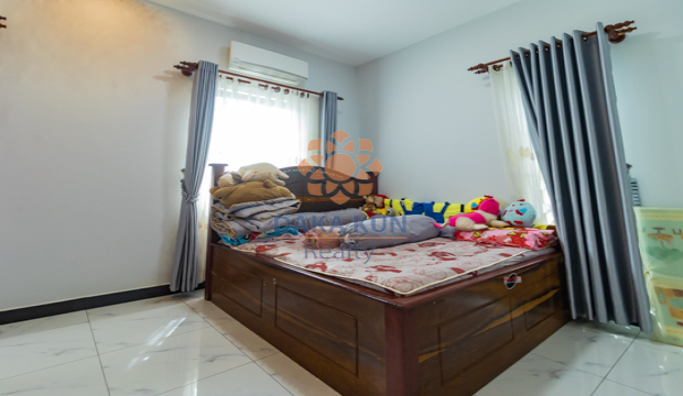 Urgent Sale House For sale in Siem Reap-Borey Tourism