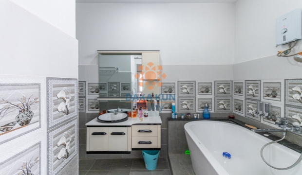 2 Bedrooms House for Rent in Siem Reap - Svay Dangkum