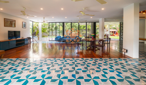 5 Bedrooms Villa for Rent in Krong Siem Reap-Sala Kamreuk