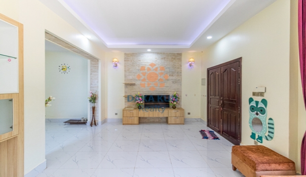 4 Bedrooms House for Rent in Siem Reap - Svay Dangkum