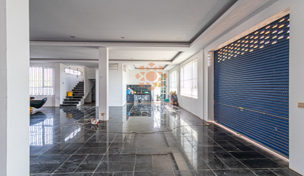 Commercial Building for Rent on Ring Road, Siem Reap city