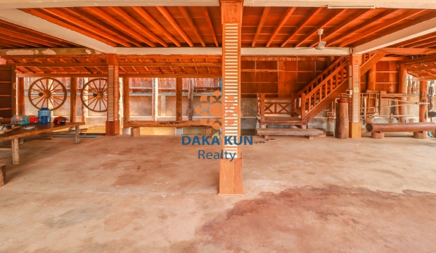 2 Bedrooms Wooden House for Rent in Siem Reap-Sala Kamreuk