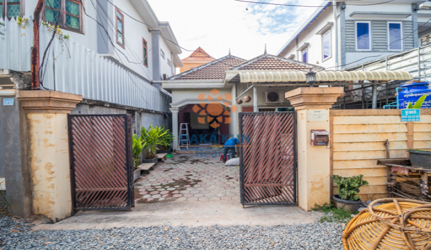2 Bedrooms House for Rent in Krong Siem Reap-Svay Dangkum