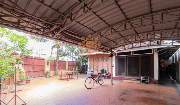 3 Bedrooms House for Sale in Siem Reap City, Sla Kram
