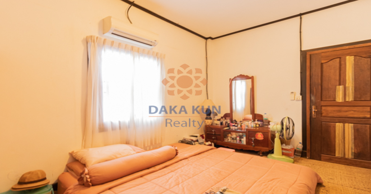 3 Bedrooms House for Rent in Siem Reap City, Sla Kram