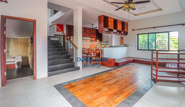 4 Bedroom Villa for Rent in Siem Reap City, Svay Dangkum