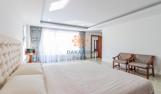 2 Bedrooms Apartment for Rent with Pool in Siem Reap - Svay Dangkum