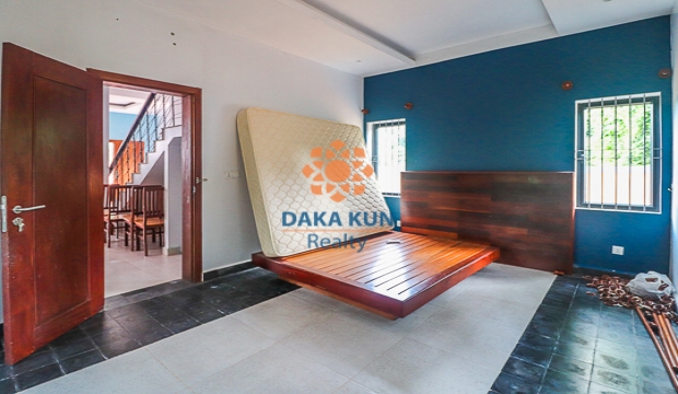 4 Bedroom Villa for Rent in Siem Reap City, Svay Dangkum