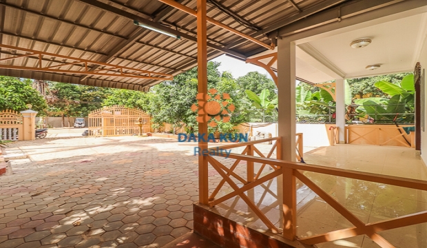 3 Bedrooms House for Rent in Sala Kamreuk- Siem Reap