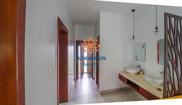 4 Bedroom Villa for Rent in Siem Reap City, Svay Dangkum