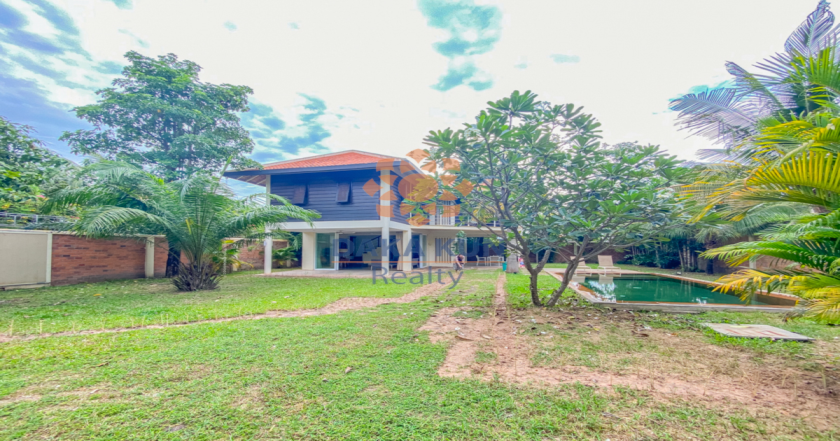 Villa with Swimming Pool for Rent in Siem Reap City-Svay Dangkum