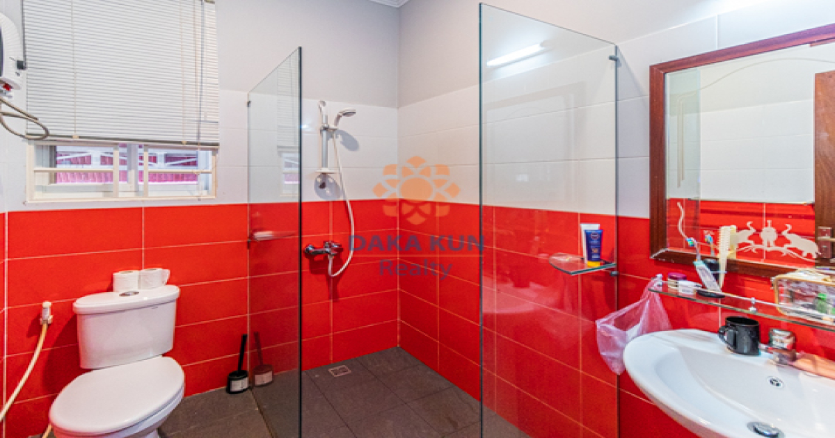 2 Bedrooms Apartment for Rent with Pool in Krong Siem Reap-Svay Dangkum