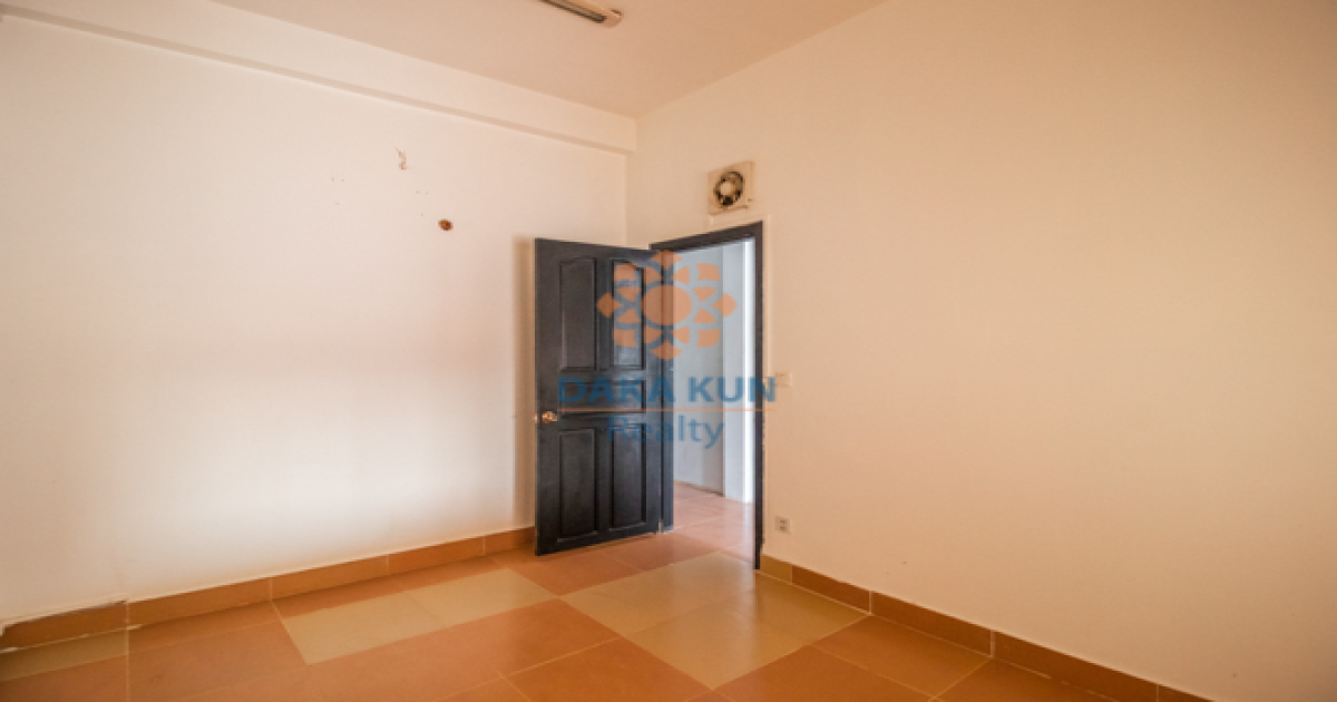 Shophouse for Sale in Siem Reap City Center, Sivutha Blvd