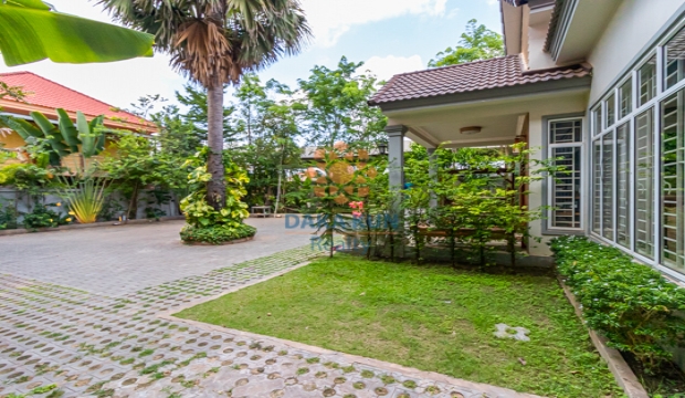 3 Bedrooms Villa for Rent in Siem Reap - Svay Dangkum