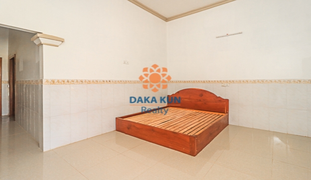 House for Sale near Deun Kralanh Market, Siem Reap