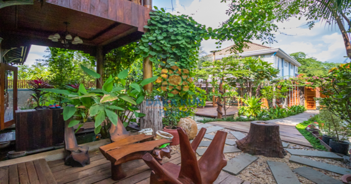 Wooden House for Rent in Siem Reap City, Chreav