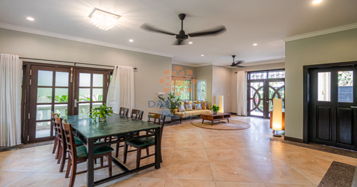 3 Bedrooms Villa for Rent in Siem Reap - Svay Dangkum