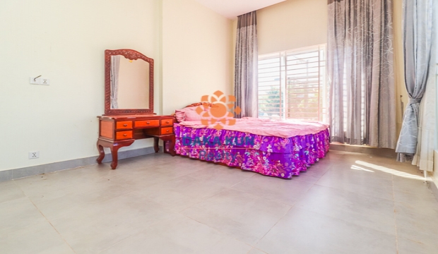 2 Bedrooms House for Rent in Siem Reap-Sala Kamreuk