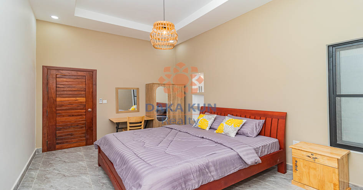 Villa with Swimming Pool for Sale in Siem Reap City - Svay Dangkum