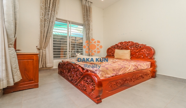2 Bedrooms House for Rent in Siem Reap-Sala Kamreuk