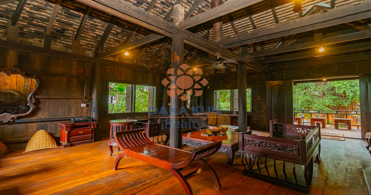 Wooden House for Sale in Siem Reap City-Chreav