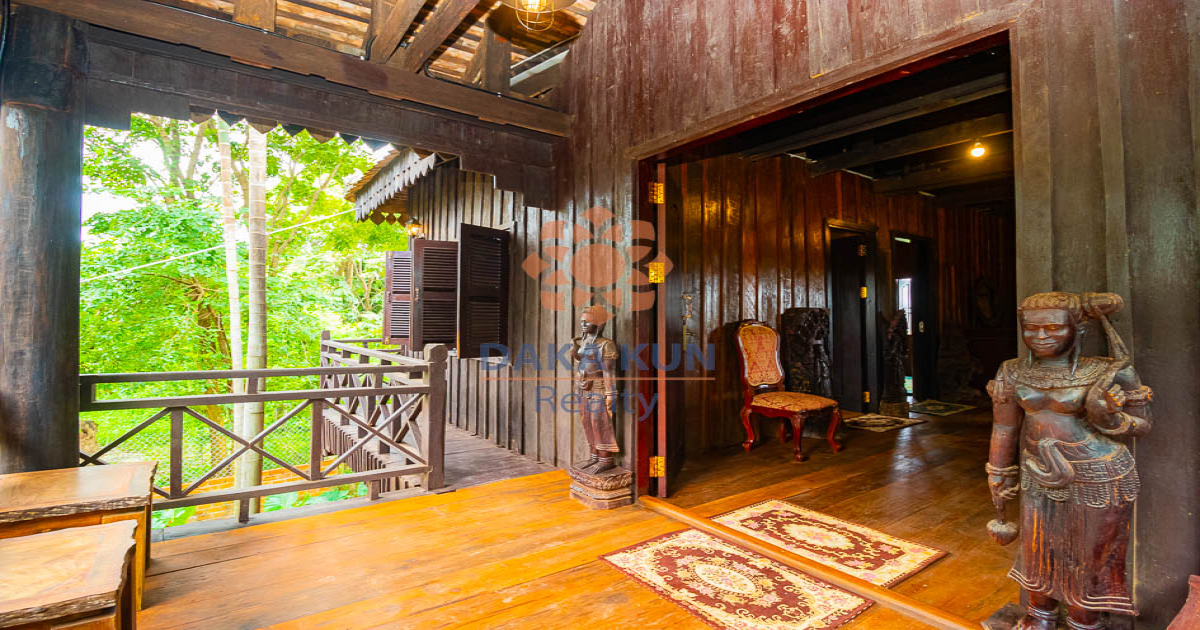 Wooden House for Sale in Siem Reap City-Chreav