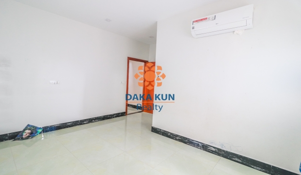 2 Bedrooms House for Rent in Siem Reap-Svay Dangkum