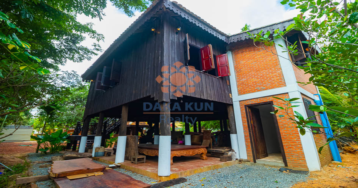 Wooden House for Sale in Siem Reap City-Chreav