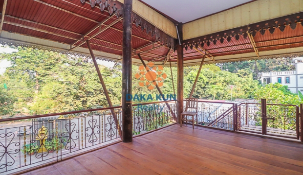 5 Bedrooms House for Rent in Siem Reap-Riverside