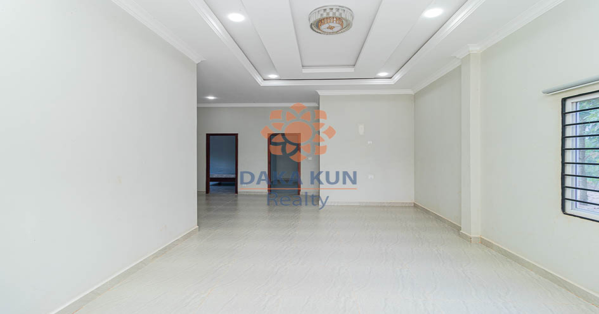 2 Bedrooms House for Rent in Siem Reap City - Sambuor