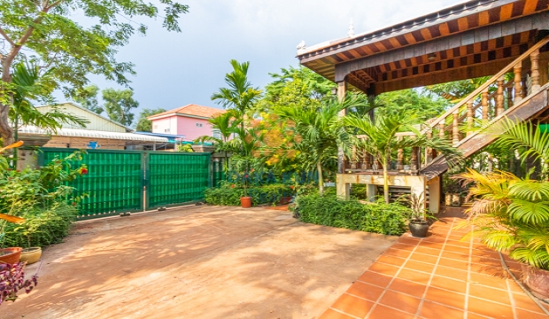 1 Bedroom Wooden House for Rent in Siem Reap