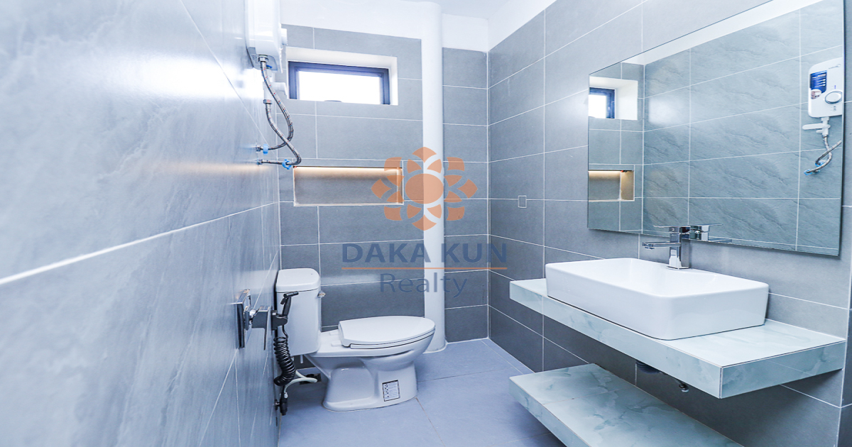 2 Bedrooms Wooden House for Rent in Siem Reap City, Sala Kamreuk