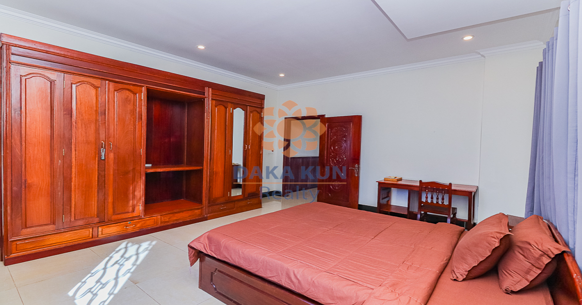 1 Bedroom Apartment for Rent on Angkor Night Market St., in Siem Reap City Center
