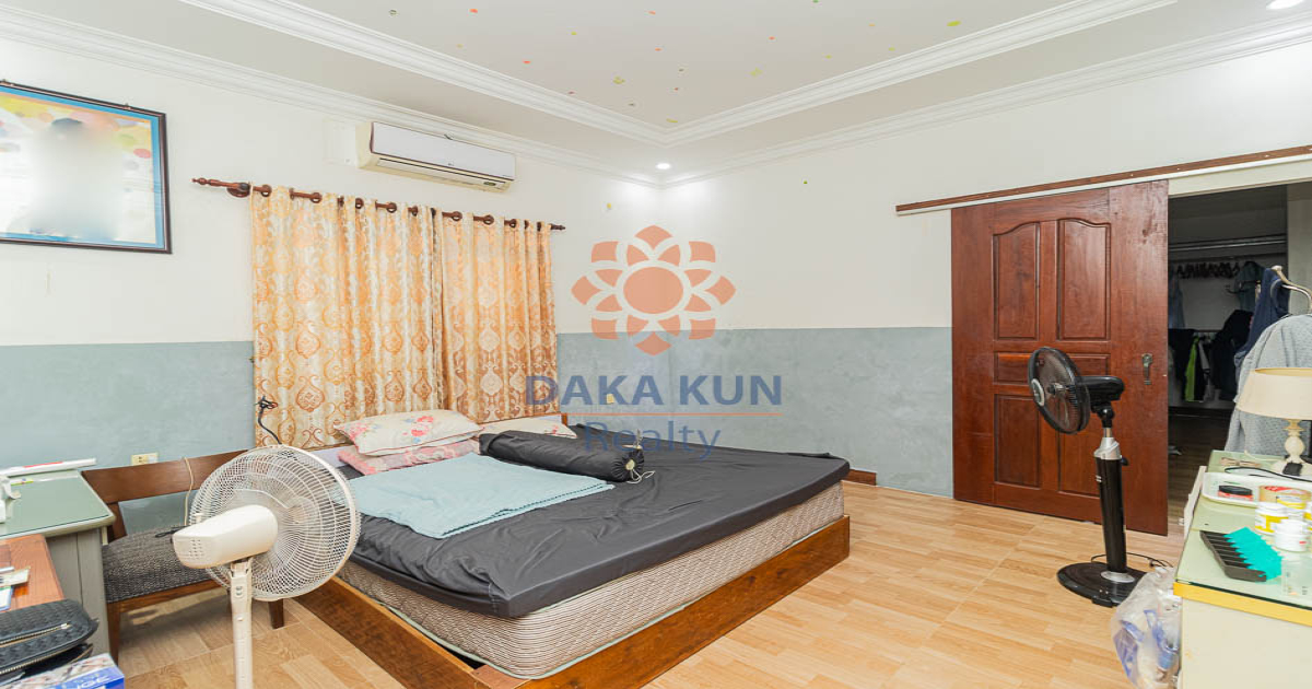 3 Bedrooms House for Sale in Siem Reap City, Sangkat Svay Dangkum
