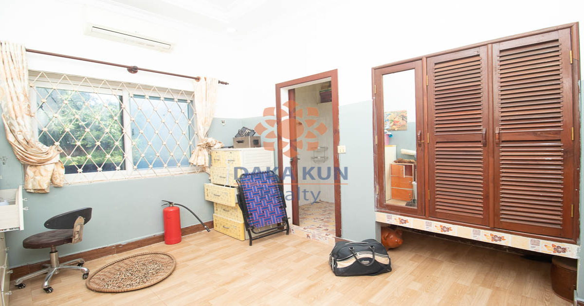 3 Bedrooms House for Sale in Siem Reap City, Sangkat Svay Dangkum