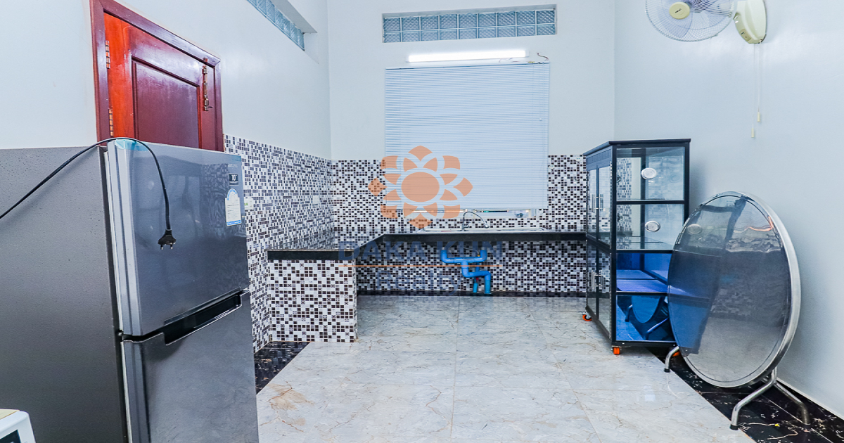 2 Bedrooms House for Rent in Siem Reap City, Chreav