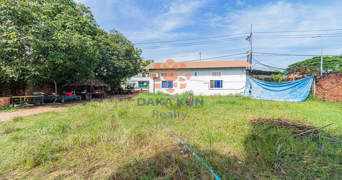Land and House for Sale in Siem Reap City-near CUS