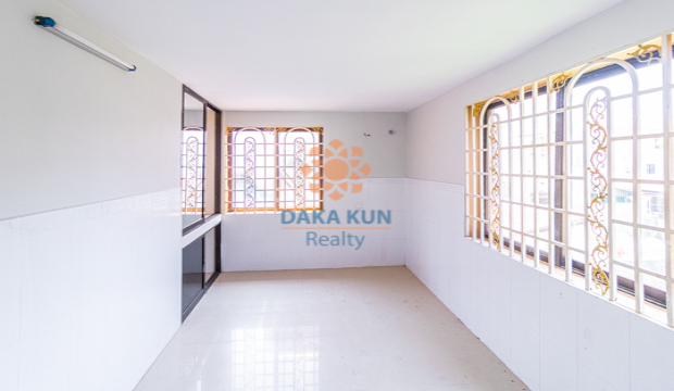 6 Bedrooms House for Rent in Krong Siem Reap-Sala Kamreuk