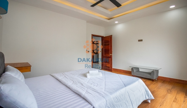 2 Bedrooms Apartment for Rent with Swimming Pool in Siem Reap-Svay Dangkum