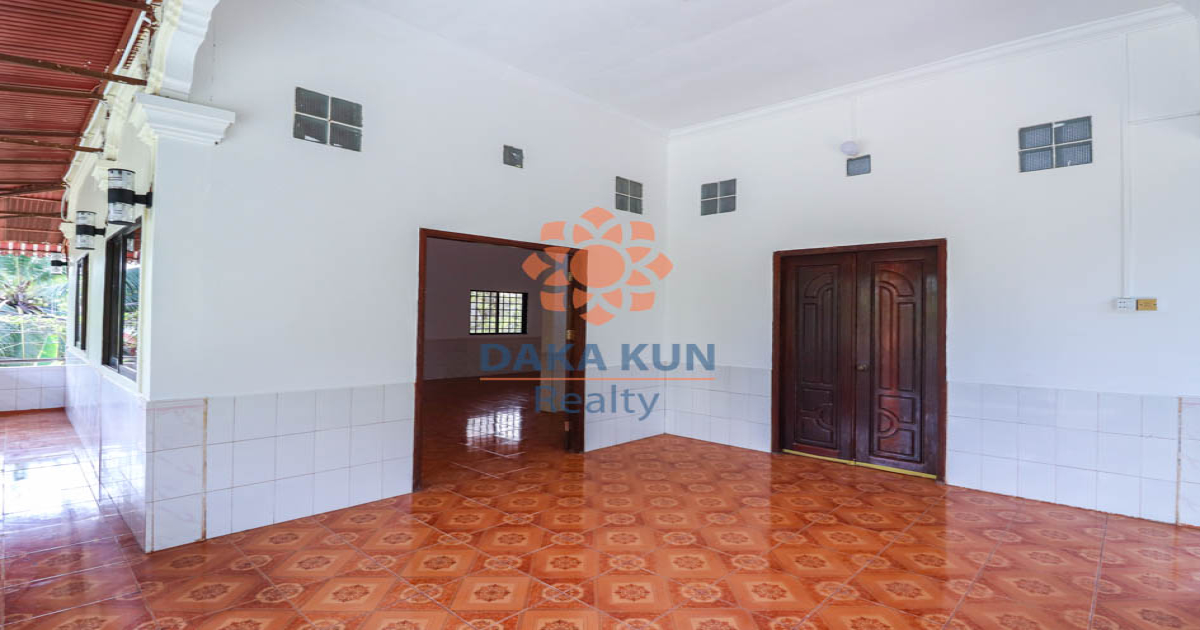 5 Bedrooms House for Rent in Sala Kamreuk, in Siem Reap City