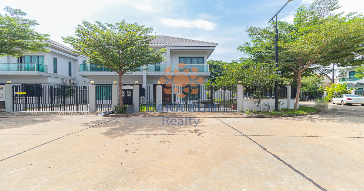3 Bedrooms House for Sale in Tourism City, Siem Reap