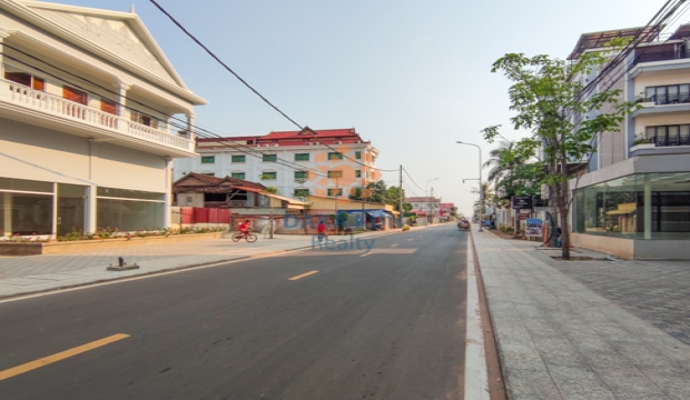 11 Rooms Boutique for Rent in Siem Reap-Night Market