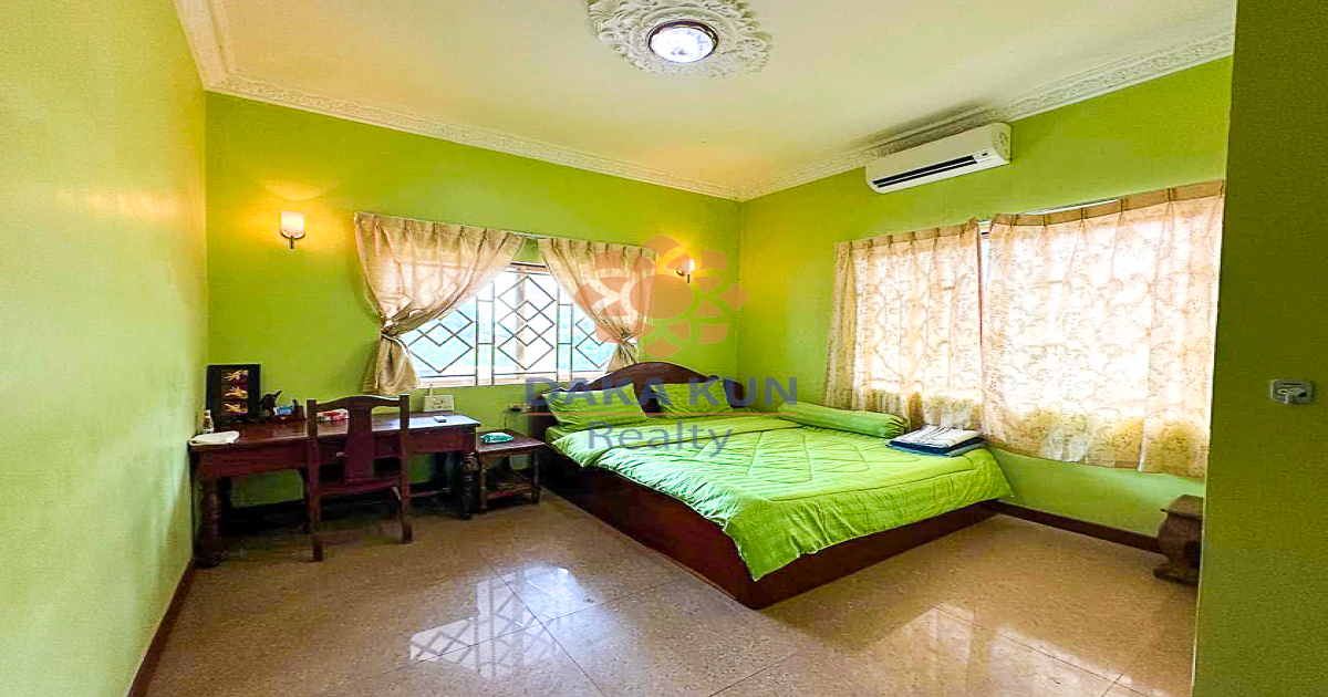 3 Bedrooms House for Rent in Siem Reap City,  near Angkor Market I