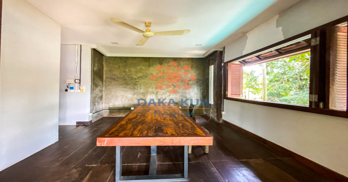 4 Bedrooms House For Rent In Siem Reap City-Sla Kram