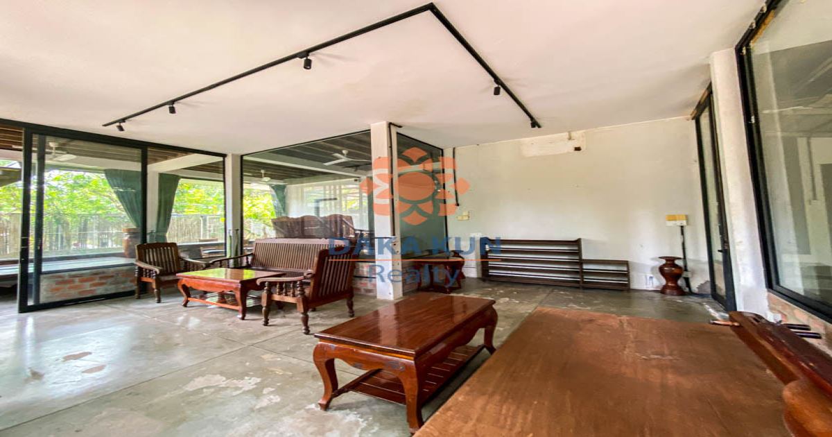 4 Bedrooms House For Rent In Siem Reap City-Sla Kram