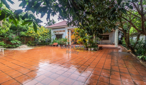 2 Bedrooms House for Rent in Siem Reap
